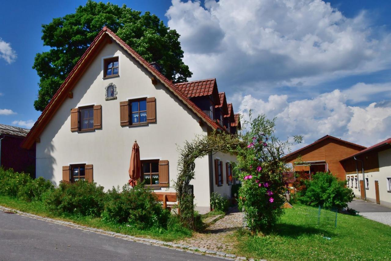 Ferienwohnung Burgerhof Pullenreuth Exterior photo