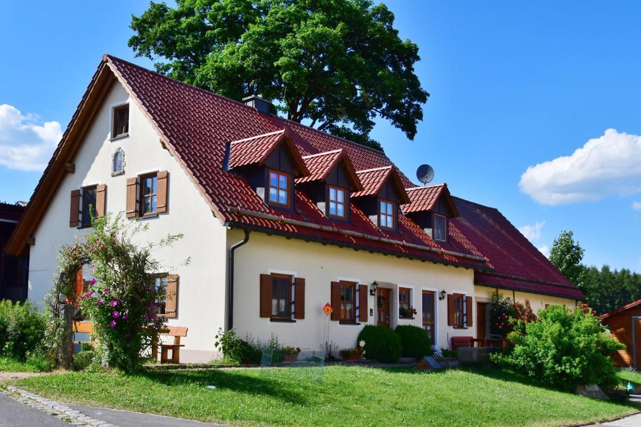 Ferienwohnung Burgerhof Pullenreuth Exterior photo